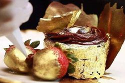 Những dịch vụ phục vụ giới nhà giàu ở nơi bán vàng như bán rau