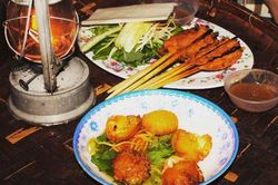 'Lặn ngụp' chẳng muốn về với món ăn vặt Hội An