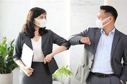 Phát Đạt tài trợ tiêm vắc-xin Covid-19 cho người lao động