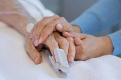 Tây Ban Nha thông qua luật 'quyền được chết'