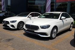 Mercedes-Benz E-Class 2021 xuất hiện trước ngày ra mắt