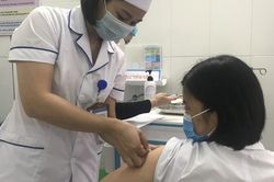 Sẵn sàng tiêm mở rộng vắc-xin Covid-19