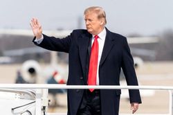 Kế hoạch tái xuất trên mạng xã hội của ông Trump