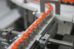 Cuba, Trung Quốc hợp tác nghiên cứu vaccine chống biến thể SARS-CoV-2