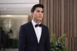 Tăng ca về muộn gọi chẳng thấy vợ đâu, đến khi nhìn cảnh tượng trên bàn ăn mà tôi hốt hoảng
