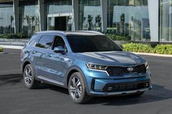 Kia Sorento mới được ưu đãi tới 70 triệu đồng