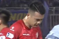 Hoàng Thịnh khóa trang cá nhân sau pha làm Hùng Dũng gãy chân