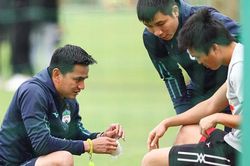 Cận cảnh chấn thương cổ chân của Tuấn Anh