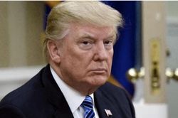 Ông Trump đẩy mạnh hoạt động, khẳng định quyền lực trong Đảng Cộng hòa