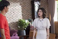 Thấy trên mặt con có vết cào, tôi định đến trường hỏi ra lẽ thì chồng ấp úng tiết lộ một chuyện động trời