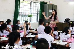 Giảng dạy chương trình lớp 1: Không còn áp lực, căng thẳng