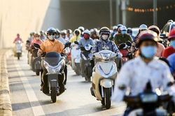 Thời tiết Hà Nội thuận lợi trong ngày làm việc giữa tuần