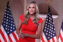 Con dâu ông Trump chưa bỏ ý định tranh cử thượng nghị sĩ