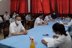Campuchia tiêm vaccine ngừa Covid-19 cho đoàn ngoại giao