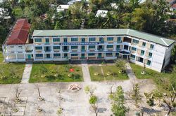 Ngôi trường 25 phòng học nhưng chỉ có 46 học sinh