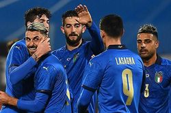 Soi kèo nhà cái Italy vs Bắc Ailen. Vòng loại World Cup 2022