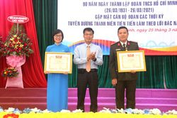 Di Linh tuyên dương thanh niên làm theo lời Bác