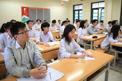 Xét tuyển đại học bằng học bạ: Giảm áp lực, tăng cơ hội