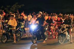Vây bắt 70 'quái xế' đua xe trên quốc lộ