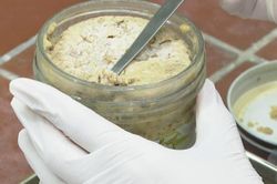 Thêm 3 trường hợp nhập viện liên quan đến vụ nghi ngộ độc patê chay ở Bình Dương