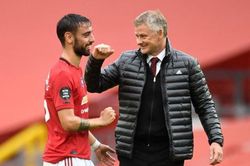 MU giao Bruno Fernandes kéo Neto về Old Trafford