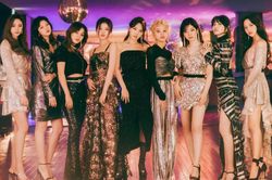 Twice tiếp thử sức với nhạc Disco, dân mạng chê 'bố cục lộn xộn'