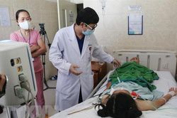 Thêm 3 ca ngộ độc sau khi ăn patê chay