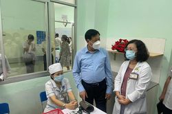 Thêm 5 ca COVID-19 mới
