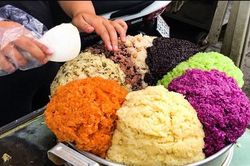 Xôi bảy màu