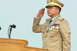 Thống tướng Myanmar chào đón sự hiện diện của lực lượng Nga