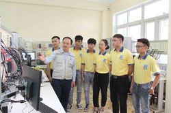 Kiến nghị Thủ tướng cho trường nghề được dạy văn hóa cấp THPT
