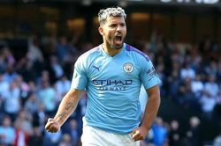 CLB Juventus muốn chiêu mộ Aguero sau đề nghị của Ronaldo