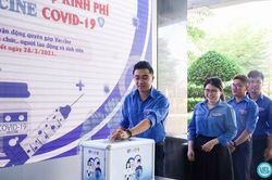 Sinh viên trường ĐH Kinh tế - Luật góp 50 triệu đồng mua vắcxin COVID-19
