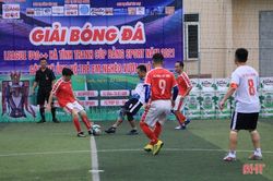8 đội bóng đá phong trào tranh Giải Bằng Sport