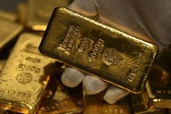 Cuối tuần, vàng và USD tự do cùng tăng giá