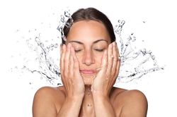Chăm sóc da cho hiệu quả trong tiết trời nồm ẩm