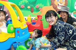 Khủng hoảng theo con