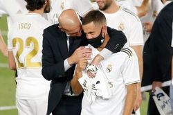 Real Madrid cắt lỗ 50%, bán Hazard 50 triệu euro