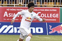 HAGL độc chiếm đỉnh bảng