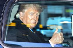 Ông Trump ra mắt website chính thức của tổng thống Mỹ thứ 45