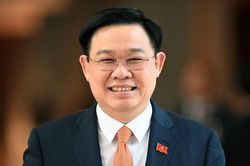Ông Vương Đình Huệ được giới thiệu để bầu làm Chủ tịch Quốc hội