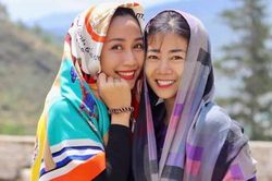 Tròn một năm diễn viên Mai Phương qua đời, MC Ốc Thanh Vân cùng nhiều bạn bè gửi lời thương nhớ