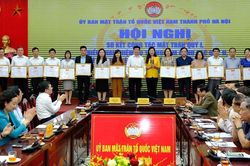 Ủy ban MTTQ Việt Nam TP: Biểu dương nhiều tập thể, cá nhân tiêu biểu trong thực hiện Chỉ thị 05-CT/TW và công tác mặt trận