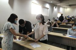 Rộng cửa vào đại học