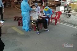 Nam điều dưỡng ở Hải Phòng âm tính Covid-19 ở lần xét nghiệm lần thứ 13