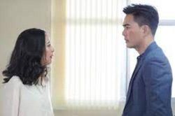Hỏi vay tiền chữa bệnh cho mẹ thì chồng buông lời rạch ròi: 'Mẹ của cô cơ mà...', vợ lạnh lòng đưa ra quyết định 'để đời' khiến anh ta 'tái mét'