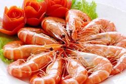 Thả thứ này vào hấp tôm món ăn đậm đà hết sạch mùi tanh ai cũng mê tít