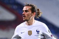 Griezmann giúp Pháp hạ đối thủ hạng 56 thế giới