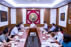 Thứ trưởng Tạ Quang Đông: Đồng bộ các giải pháp nhằm đảm bảo quyền lợi tối đa cho các học sinh Học viện Múa VN