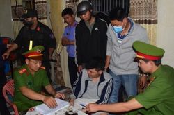 Kinh hãi hàng trăm bơm kim tiêm dính máu ở tụ điểm bán ma túy